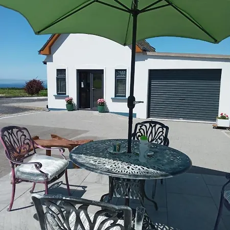 Luxury With Sea Views On The Wild Atlantic Way Apartamento Tralee